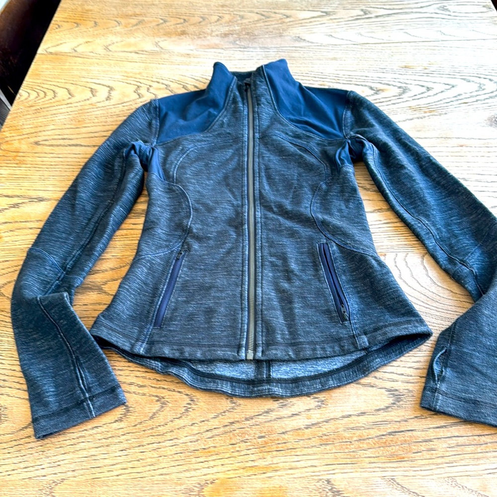 Lululemon Jacket sz 4